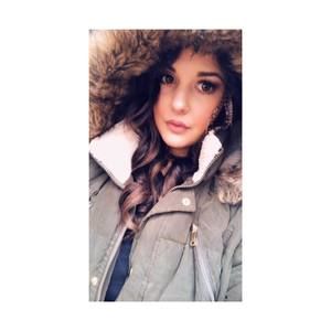 Meet your Posher, Alana